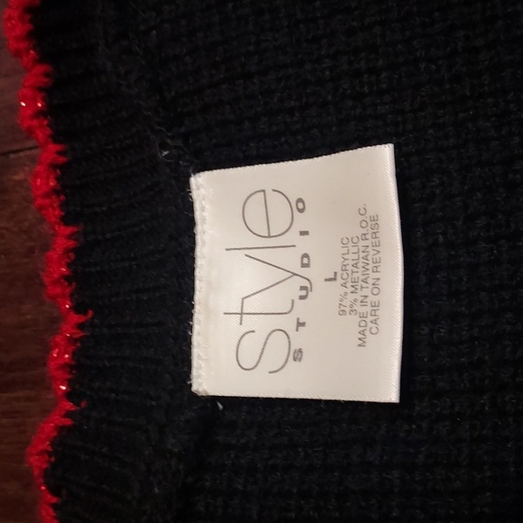 Style Studio Black Red Metallic Gold Button Up Christmas Sweater Size L - Picture 8 of 8